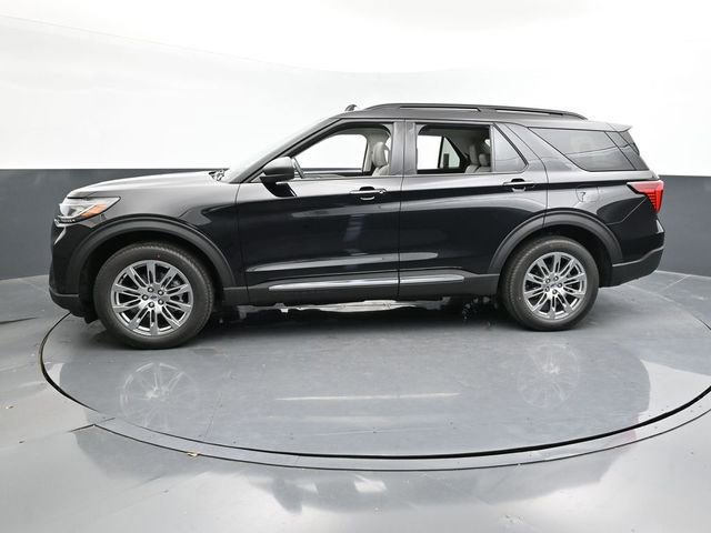 Certified 2025 Ford Explorer Active w/ Active Comfort Package image 4