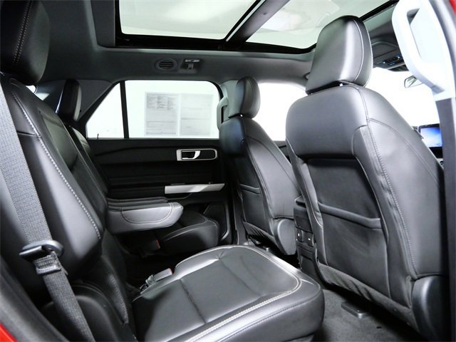 Certified 2023 Ford Explorer XLT w/ Equipment Group 202A image 12