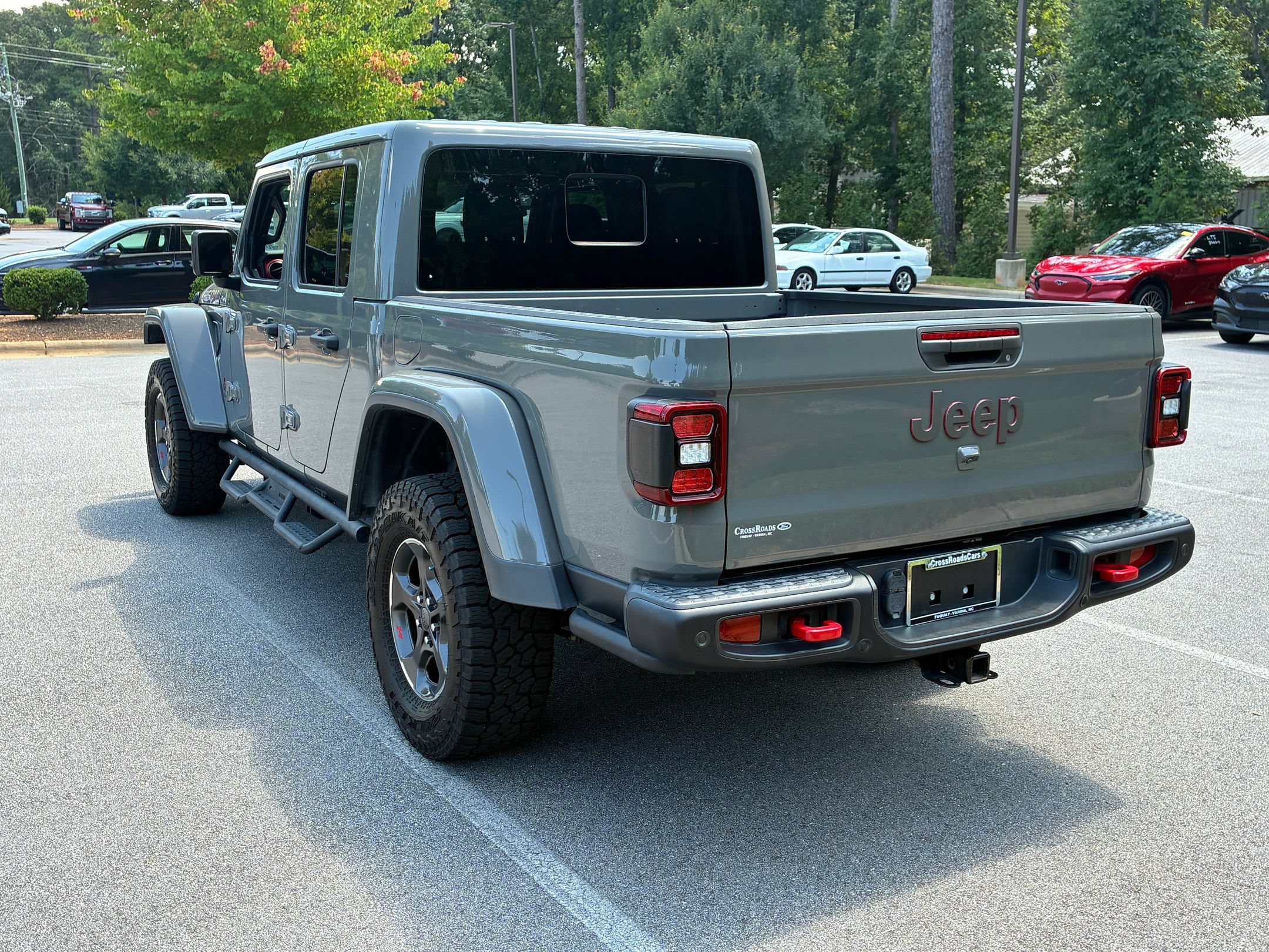 Used 2021 Jeep Gladiator Rubicon AWD/4WD image 6