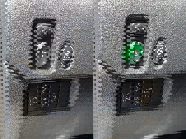 Used 2021 Honda Ridgeline Sport image 13