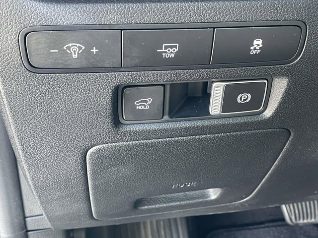 Used 2023 Hyundai Palisade SEL w/ Premium Package image 16