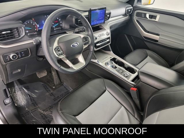 Certified 2023 Ford Explorer XLT w/ Equipment Group 202A image 11