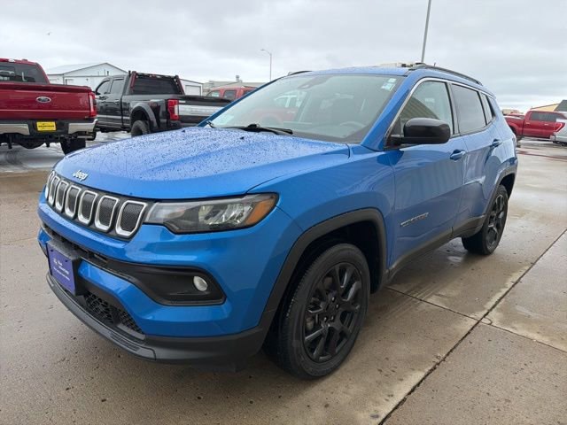 Used 2022 Jeep Compass Latitude image 4