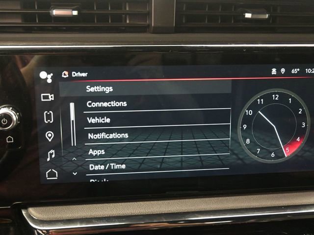 Used 2024 GMC Sierra 2500 AT4 w/ Max Trailering Package AWD/4WD image 11