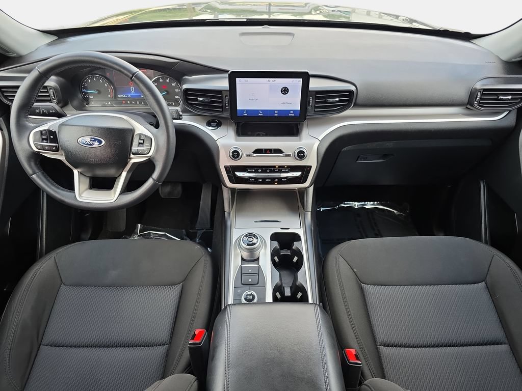 Certified 2023 Ford Explorer XLT AWD/4WD image 9