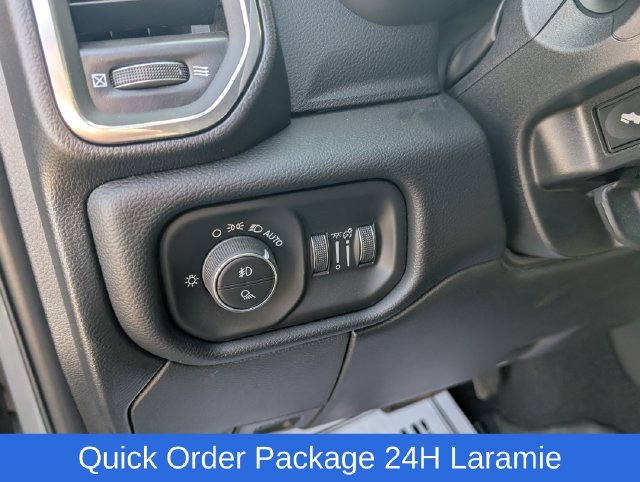 Used 2026 RAM 3500 Laramie AWD/4WD image 13
