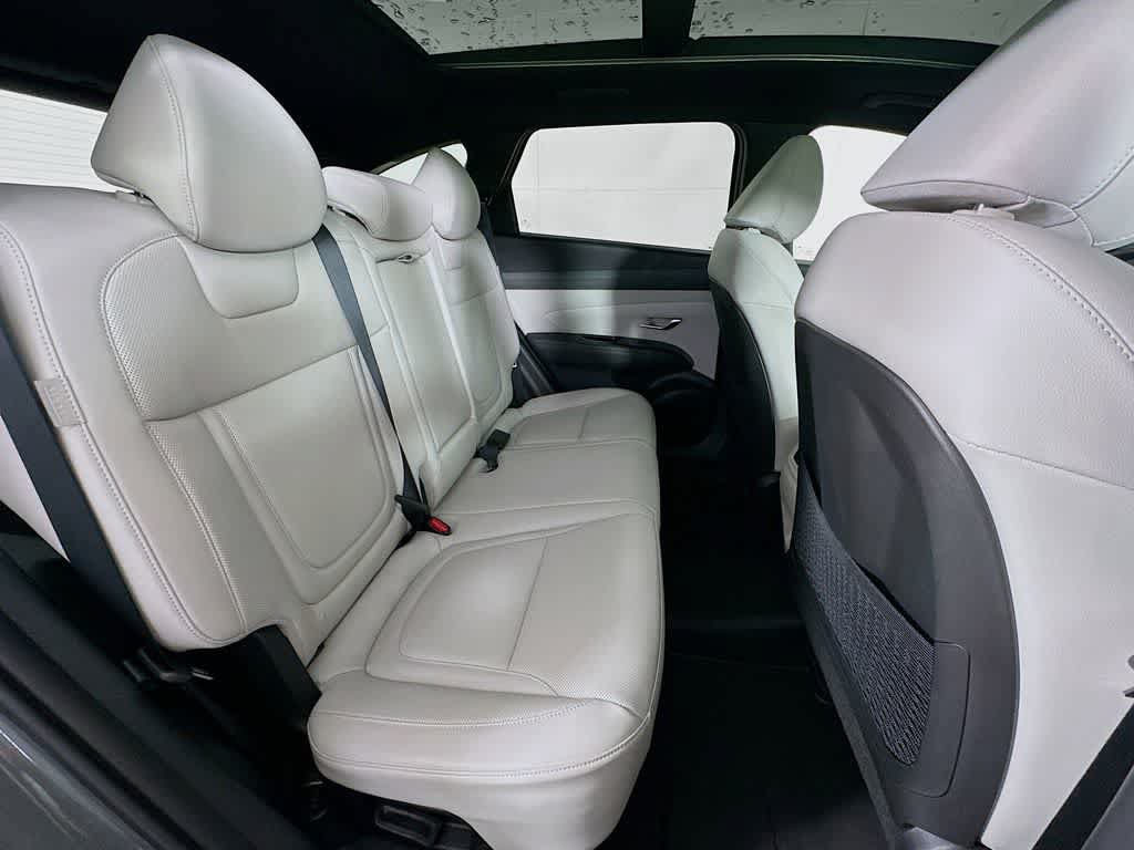 Used 2026 Hyundai Tucson Limited AWD/4WD image 34