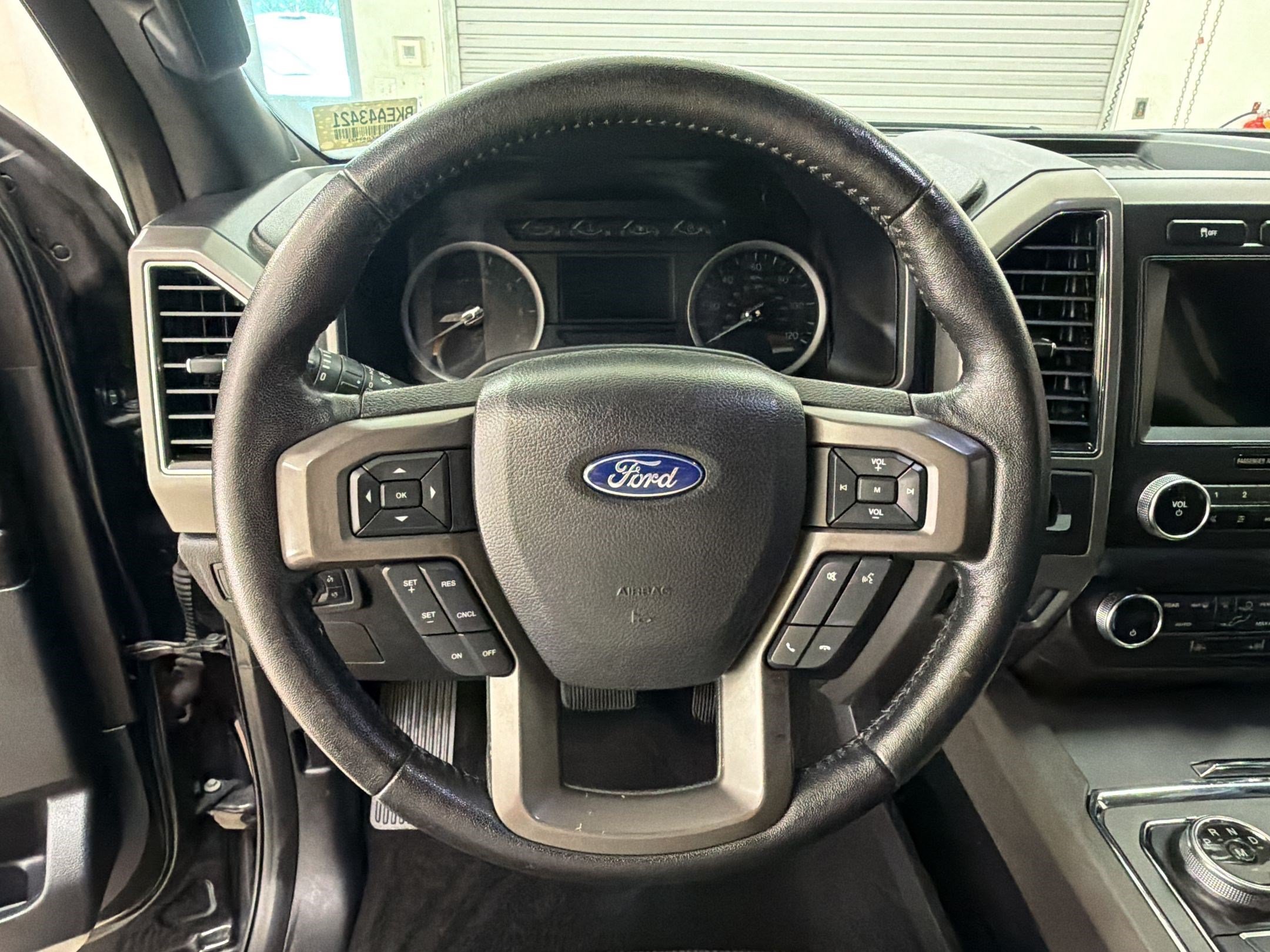 Certified 2019 Ford Expedition Max XLT RWD image 11
