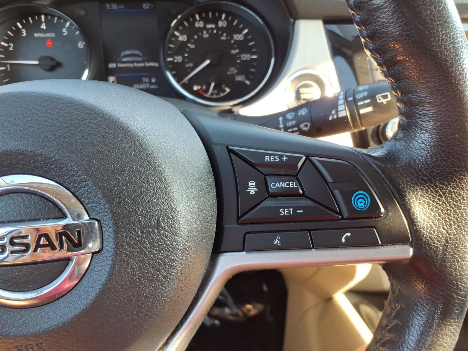 Used 2022 Nissan Rogue Sport SV w/ Technology Package AWD/4WD image 19
