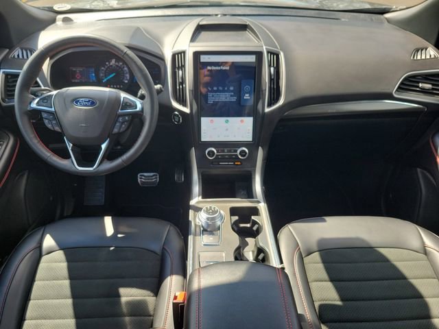 Certified 2024 Ford Edge ST-Line AWD/4WD image 31