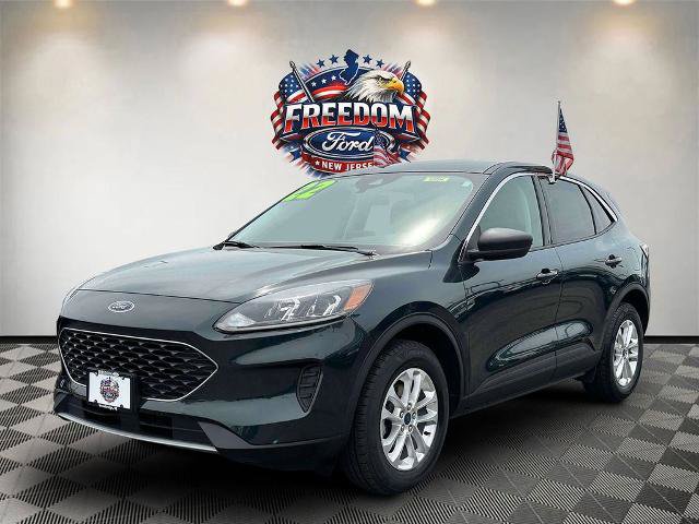 Certified 2022 Ford Escape SE w/ Convenience Package AWD/4WD image 2