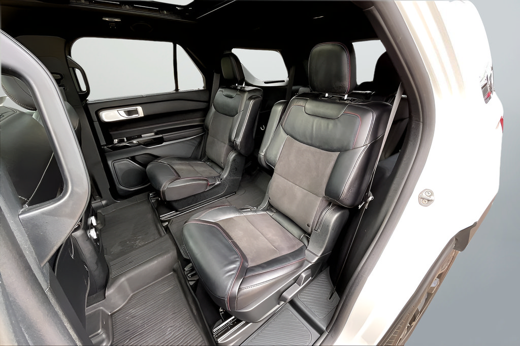 Certified 2023 Ford Explorer ST w/ Equipment Group 401A AWD/4WD image 19