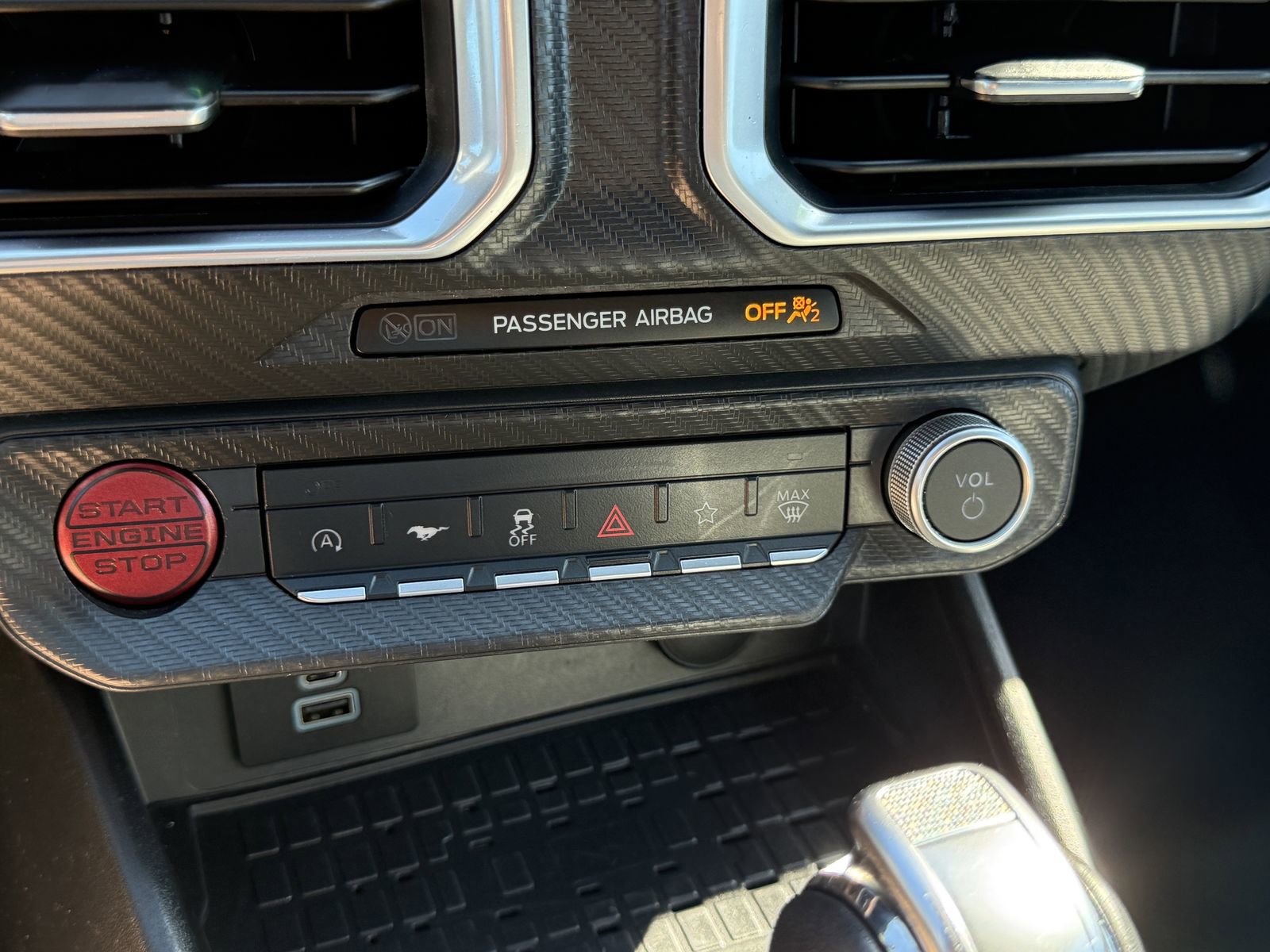 Certified 2024 Ford Mustang Premium RWD image 27