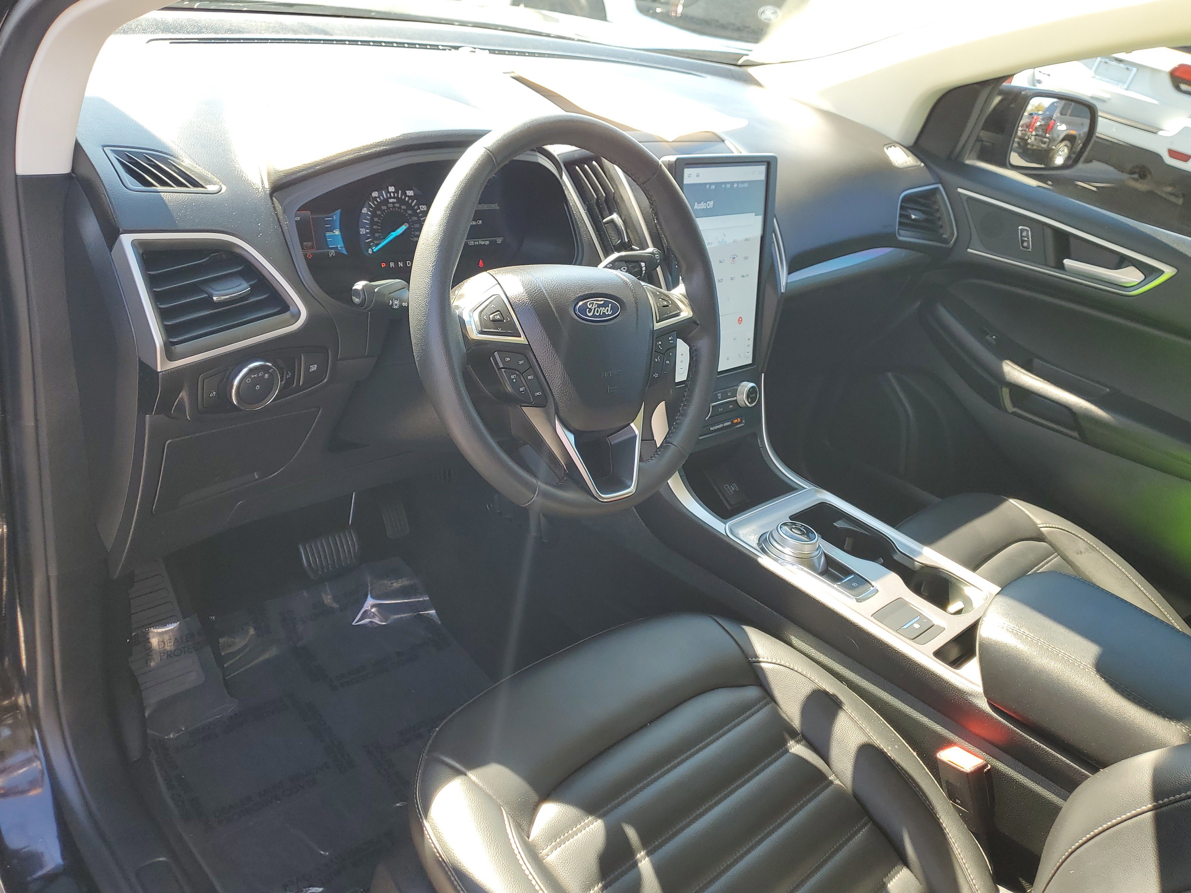 Certified 2024 Ford Edge SEL image 22