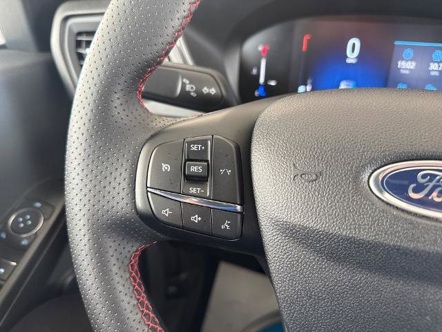 Certified 2025 Ford Escape ST-Line AWD/4WD image 8
