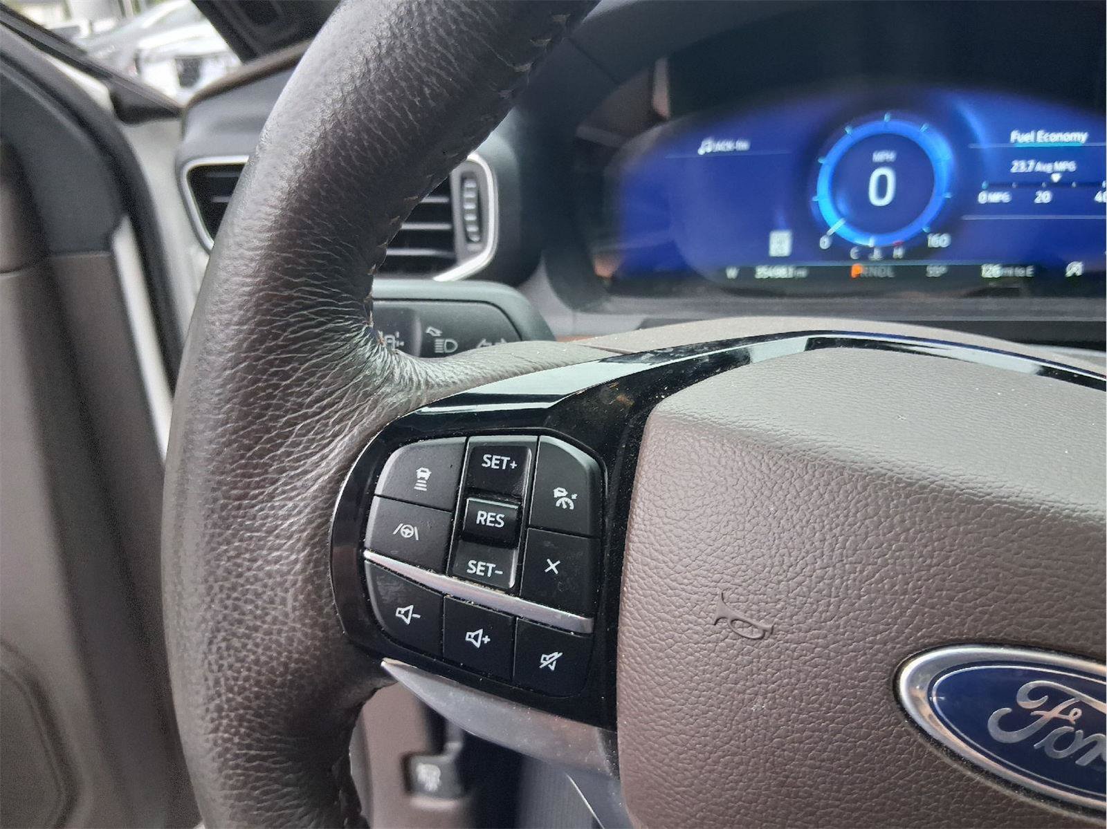 Certified 2024 Ford Explorer King Ranch w/ Technology Package RWD image 22