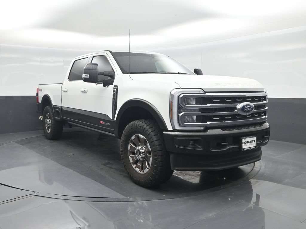 Certified 2025 Ford F250 King Ranch AWD/4WD image 8