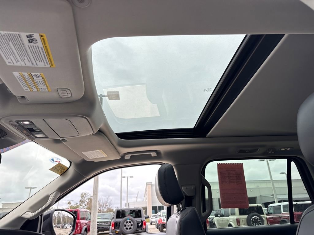 Certified 2025 Ford Expedition Max Active image 9