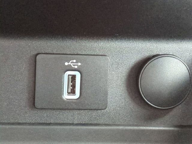 Certified 2017 Ford Fusion SE image 21