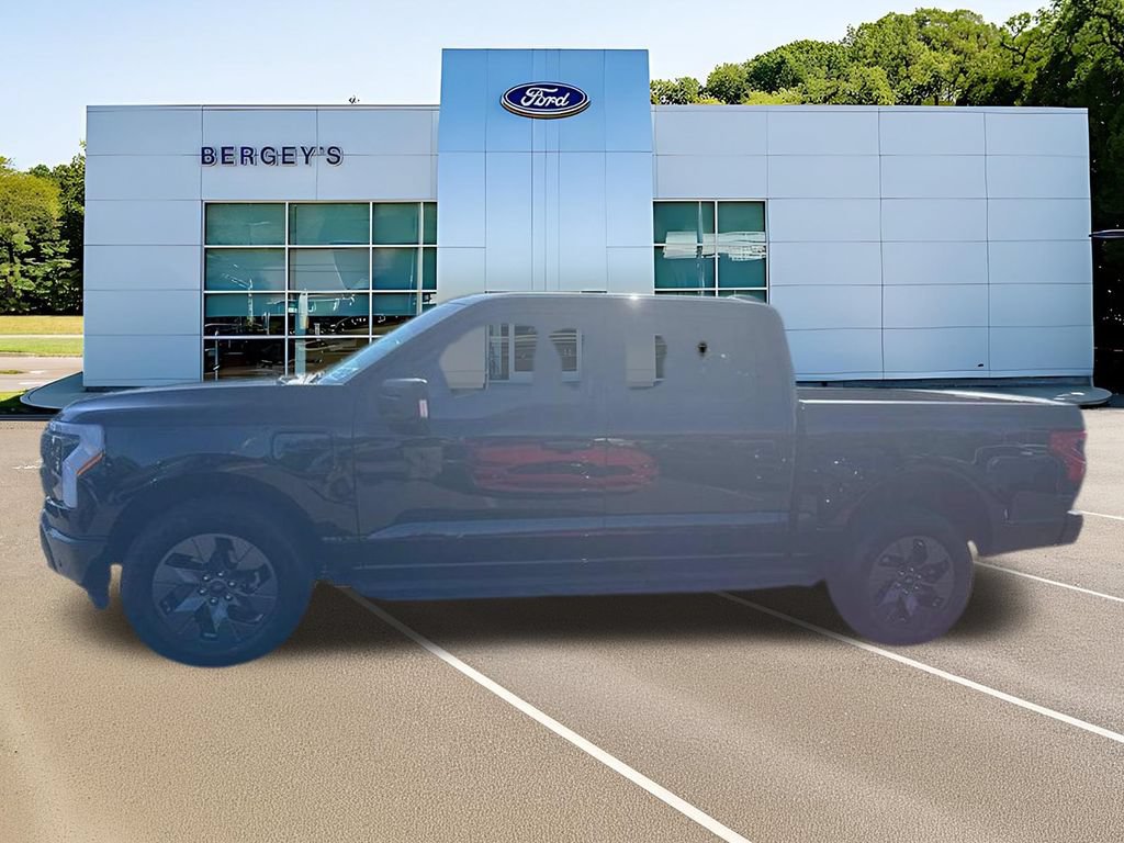 Certified 2024 Ford F150 Lightning Flash AWD/4WD image 4