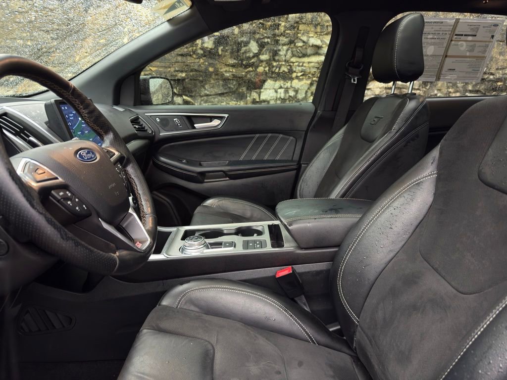 Certified 2022 Ford Edge ST w/ Equipment Group 401A image 22