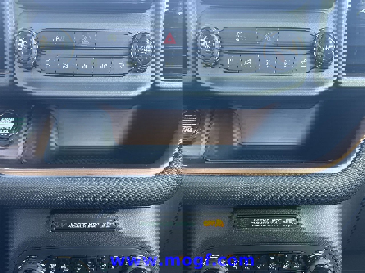 Certified 2024 Ford Bronco Sport Outer Banks w/ Tech Package image 13