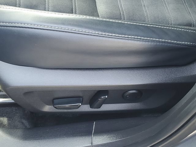 Used 2024 Mitsubishi Outlander SE AWD/4WD image 24