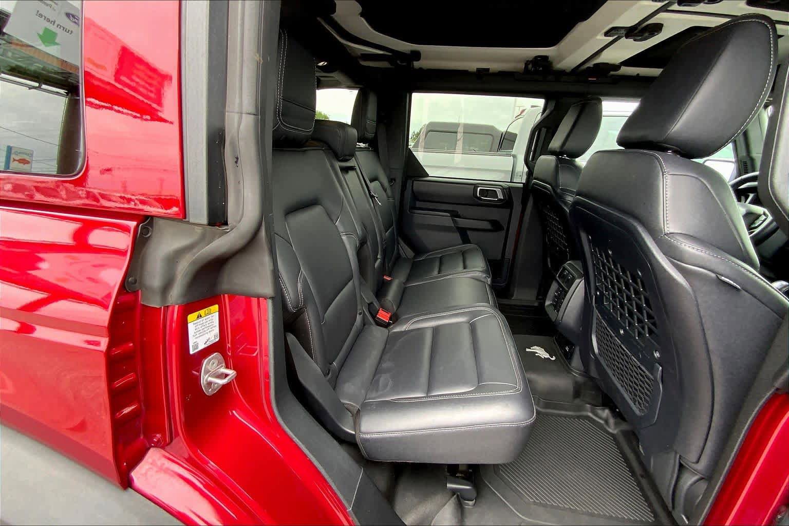 Certified 2025 Ford Bronco Badlands AWD/4WD image 19