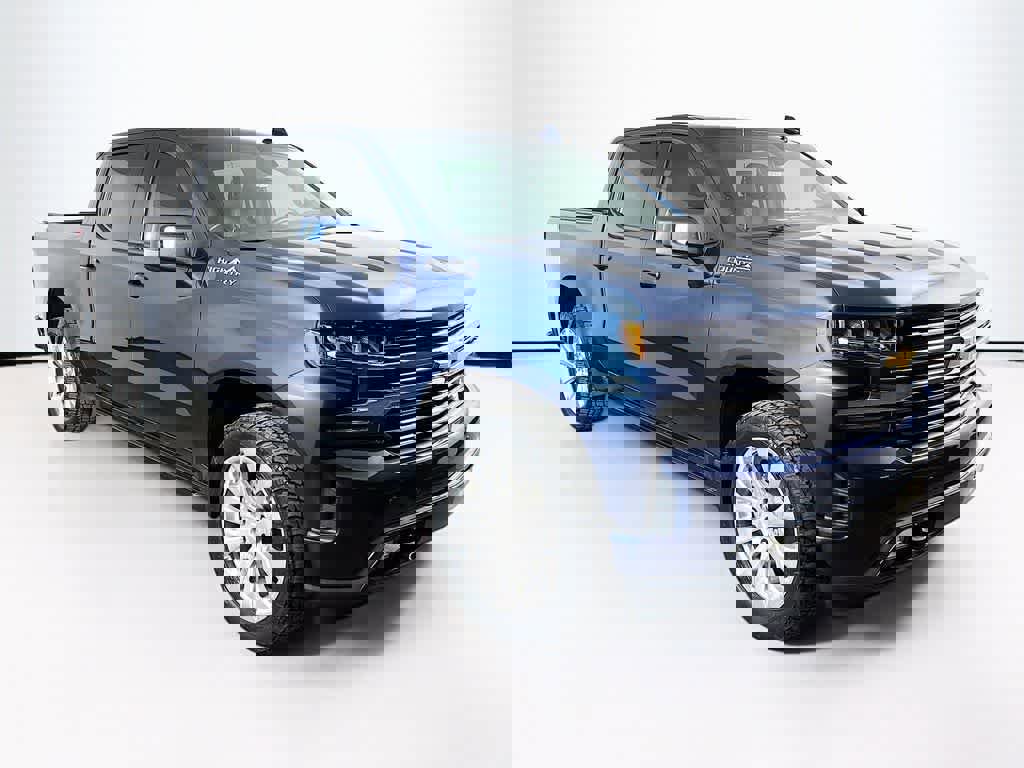 Used 2019 Chevrolet Silverado 1500 High Country w/ Technology Package image 7