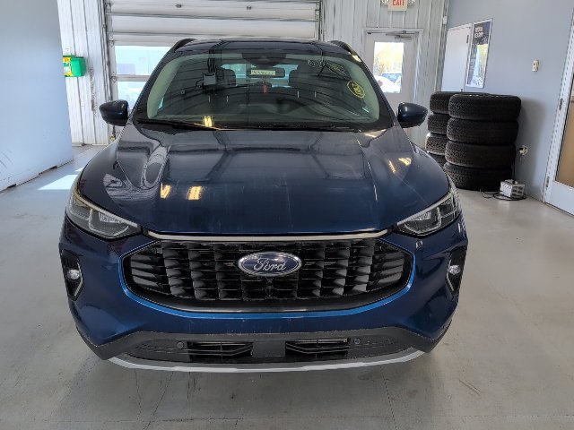 Certified 2023 Ford Escape Platinum AWD/4WD image 8