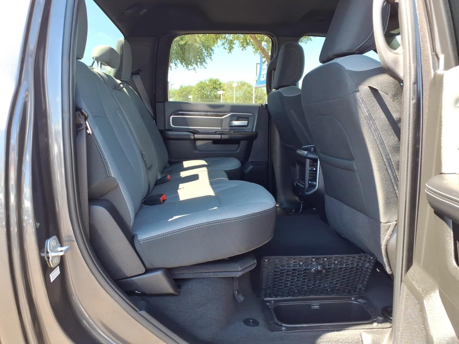 Used 2022 RAM 2500 Big Horn w/ Safety Group B AWD/4WD image 14
