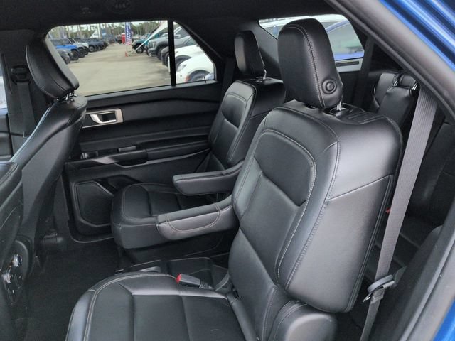 Certified 2020 Ford Explorer XLT w/ Equipment Group 202A RWD image 14