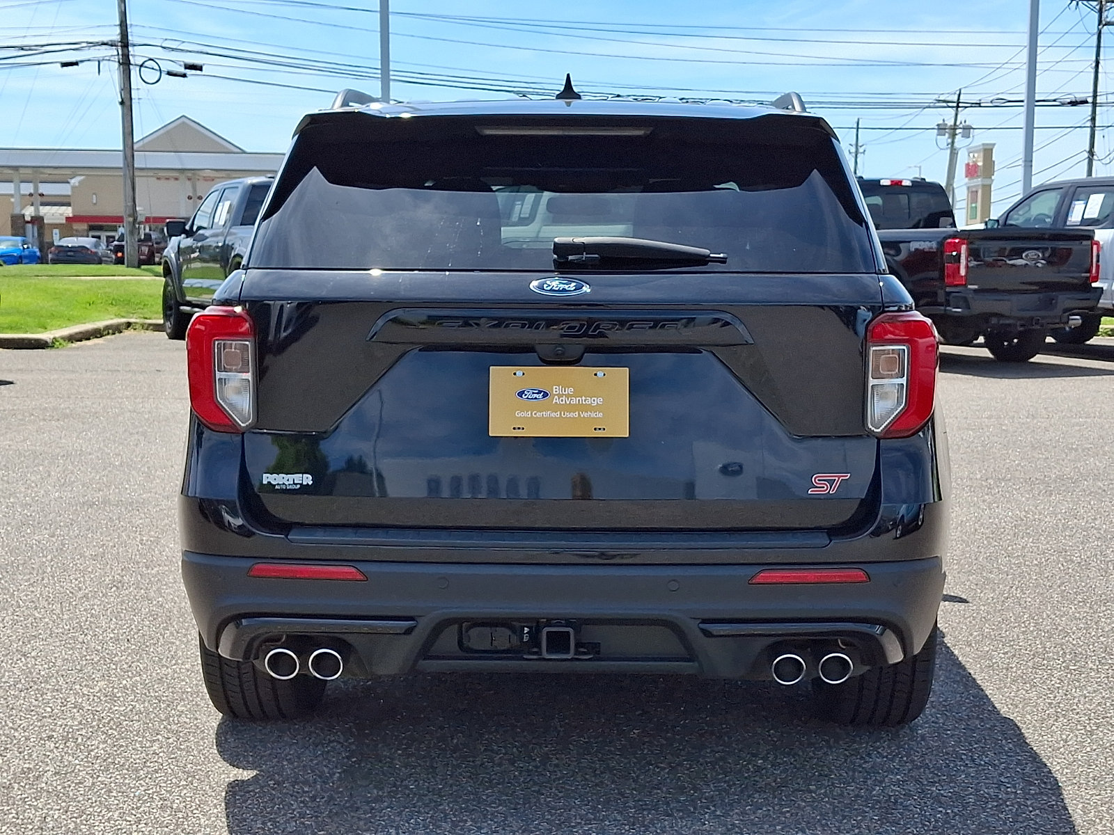 Certified 2023 Ford Explorer ST w/ Equipment Group 401A AWD/4WD image 9