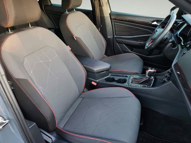 Used 2024 Volkswagen Jetta GLI 40th Anniversary Edition FWD image 23