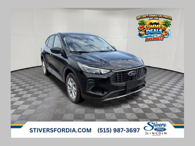 Certified 2026 Ford Escape Active w/ Cold Weather Package AWD/4WD image 1