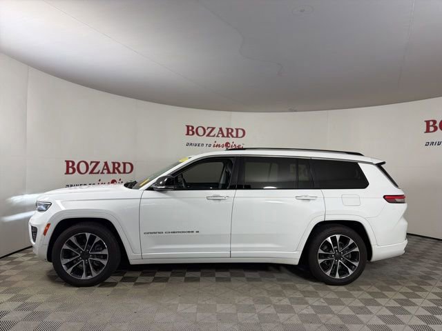 Used 2021 Jeep Grand Cherokee L Overland w/ Luxury Tech Group IV image 2