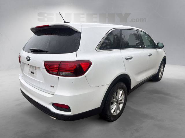 Used 2019 Kia Sorento FWD image 12