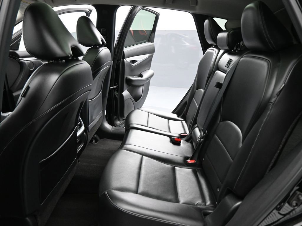 Used 2024 INFINITI QX50 Luxe image 46