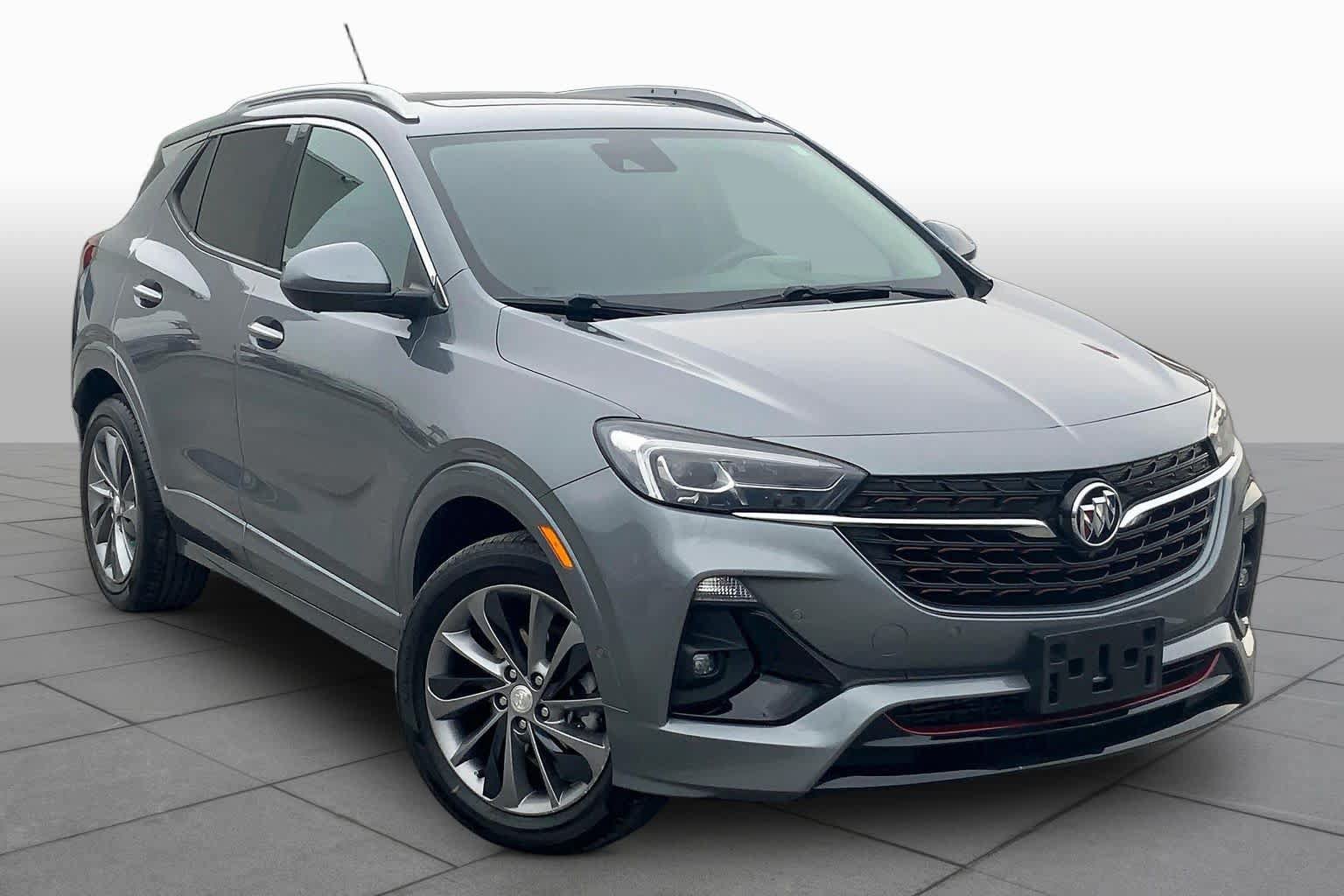 Used 2021 Buick Encore GX Essence w/ Advanced Technology Package AWD/4WD image 3