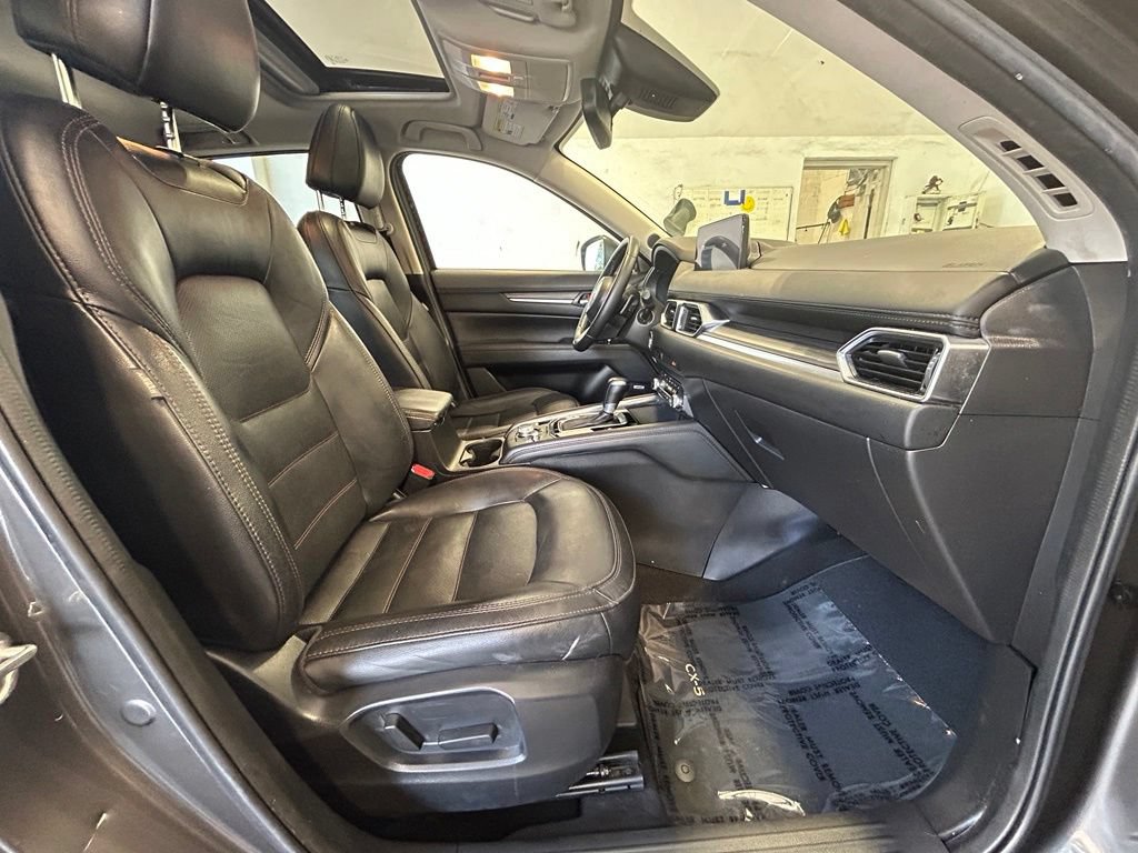 Used 2021 MAZDA CX-5 Grand Touring w/ GT Premium Package FWD image 25