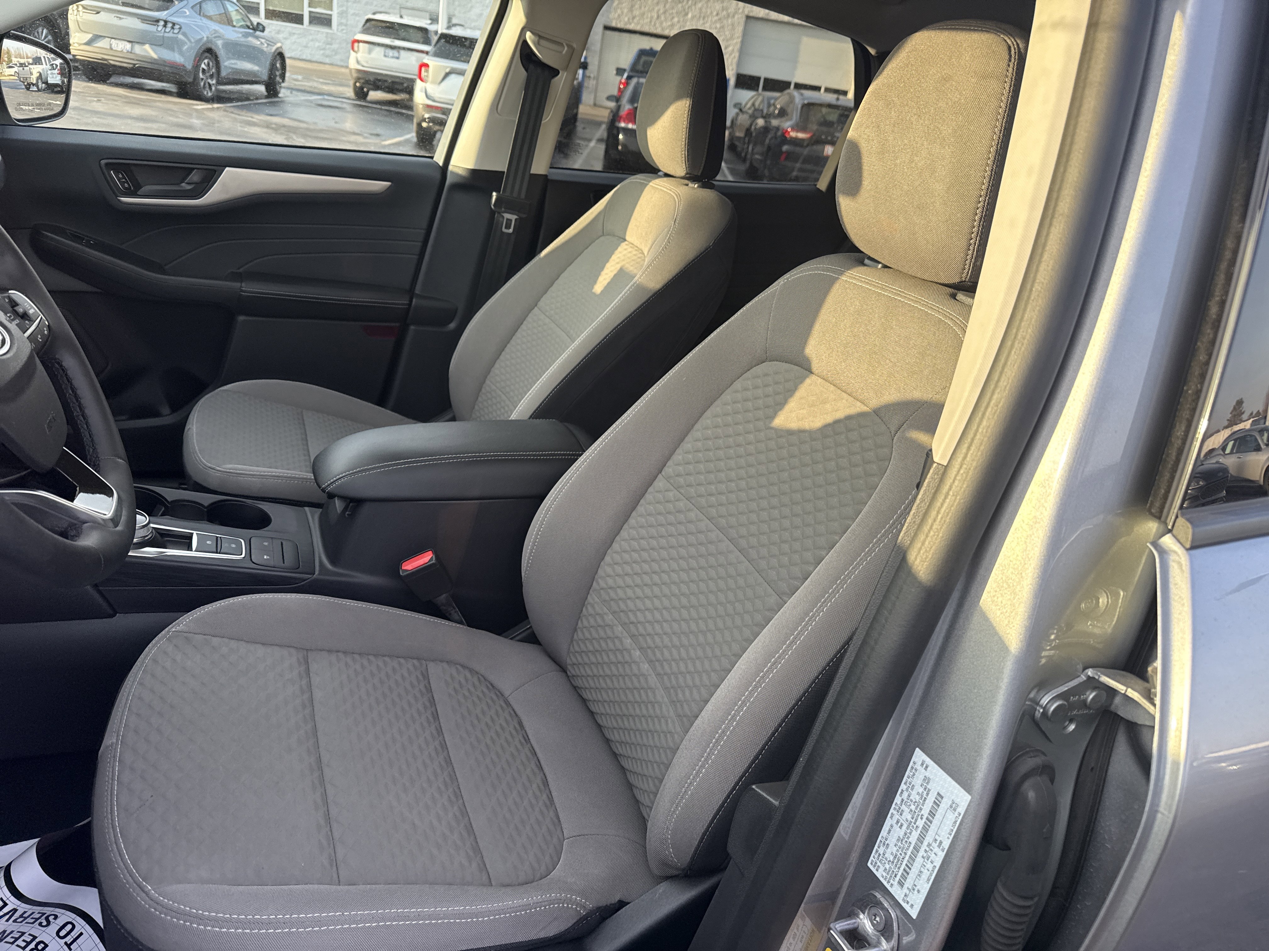 Certified 2022 Ford Escape SE w/ Convenience Package image 18