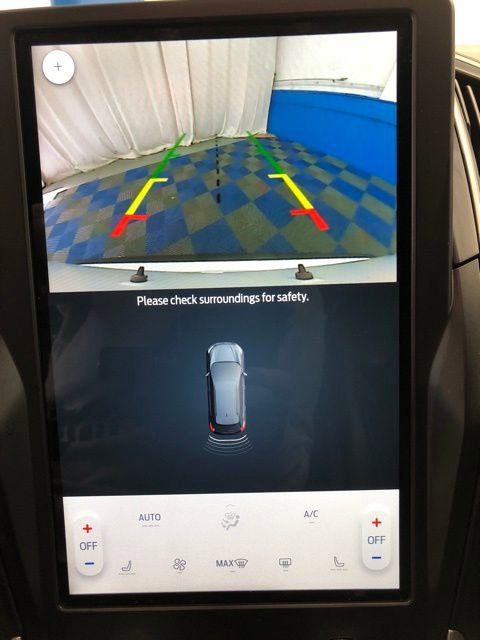 Certified 2024 Ford Edge SEL image 19