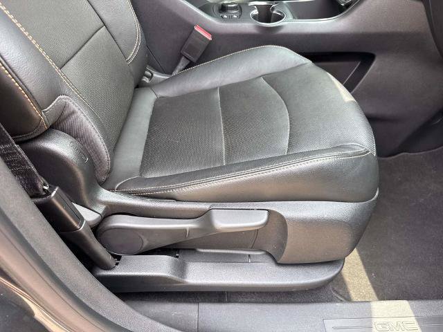 Used 2020 GMC Terrain SLT FWD image 11