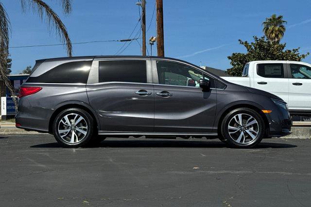 Used 2024 Honda Odyssey Touring image 6