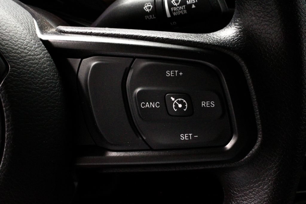 Used 2025 Jeep Gladiator Sport AWD/4WD image 28