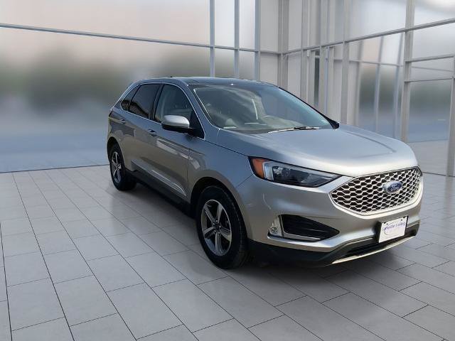 Certified 2024 Ford Edge SEL w/ Convenience Package AWD/4WD image 2