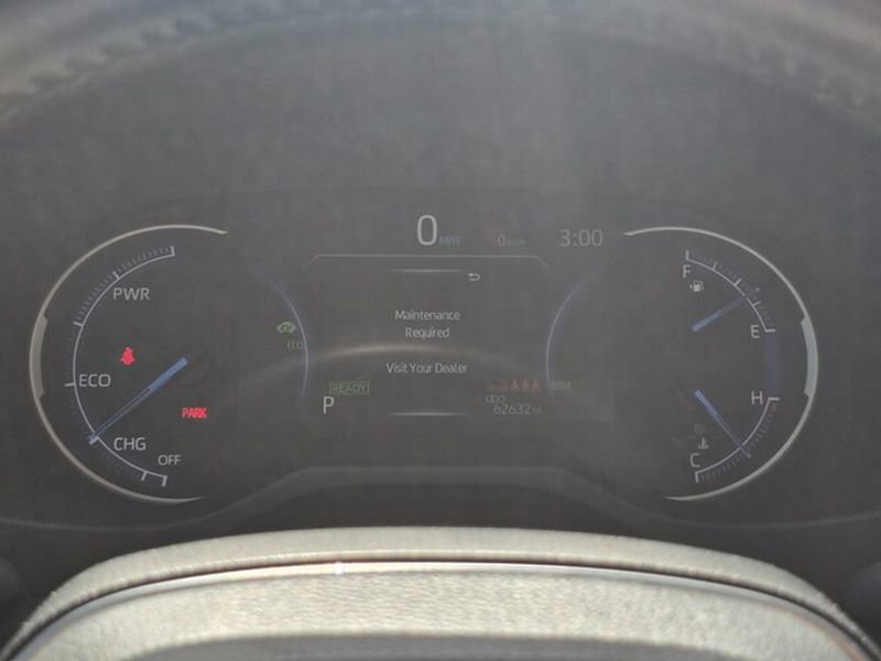 Used 2023 Toyota RAV4 SE AWD/4WD image 32