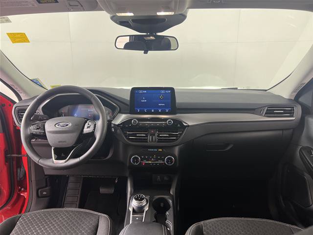 Certified 2024 Ford Escape Active AWD/4WD image 3