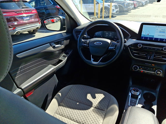 Certified 2021 Ford Escape SE w/ SE Sport Appearance Package image 13
