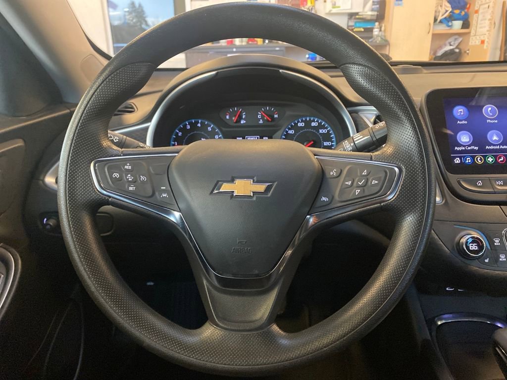Used 2023 Chevrolet Malibu LT image 37
